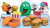 Mukbang vs FRIDAY NIGHT FUNKIN & Muppy : Fast Food Challenge | FNF Animation ASMR