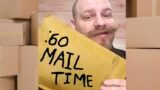Minute Mail Time: Sweet Comb Chicago