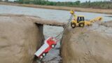 Tata truck fell into the river and then came to the rescue ! Natural Kids