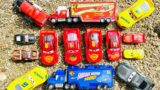 Mencari Mobil McQueen,Rayo Mcqueen,Lightning Mcqueen,Tow Mater,Big Mack Truck & Red Cars Disney