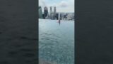 First time in Infinity pool of my 4 year old. #shorts #infinitypool #marinabaysands #swimming