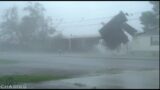 LIVE STORM CHASE – Hurricane Ian Slamming into Florida