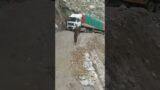 How to drive heavy trailer on death road. Incredible Skills of driver