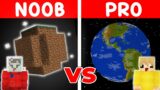 Minecraft NOOB vs HACKER: I CHEATED in a SPACE Build Challenge
