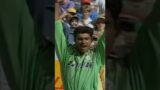 Waqar Younis Vs Dean Jones- Middle Stump Broken in many Pieces#cricket #shorts