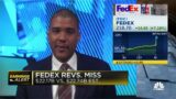 FedEx beats on earnings, misses on revenue, hikes FY EPS outlook