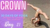 Day 21: Crown Chakra – 30 Day Beach Yoga Challenge Focused on the Chakras