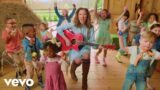 The Laurie Berkner Band – I Know A Chicken (Official Video)