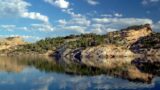 Stock Video – Panning view of Red Fleet Reservoir on sunny morning