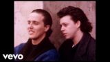 Tears For Fears – Everybody Wants To Rule The World (Official Archive Video)