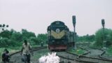 Alco wdm2b 6401 Pulled by Mahananda Mail train II Arrival Right time Mirpur Railway Station