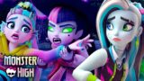 Frankie Fights a Zombie Attack! w/ Lagoona & Deuce | Monster High