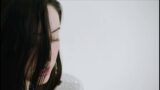 Elohim – "Broken Face" (Official Music Video)