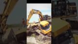 powerful excavator to the rescue #shorts #viral #heavyequipment