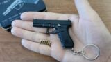 Miniature Glock 17 Toy Gun Unboxing 2022 – Mini Shell Ejection Pistol Keychain