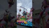 Magic Kingdom – Festival of Fantasy – Donald, Pluto and Fantasia Float. #donaldduck #pluto #fantasia