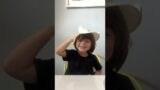 A fantasia de dinossauro #euamonono #dinosaur #comedia #shorts