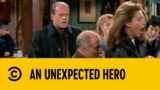 An Unexpected Hero | Frasier | Comedy Central Africa